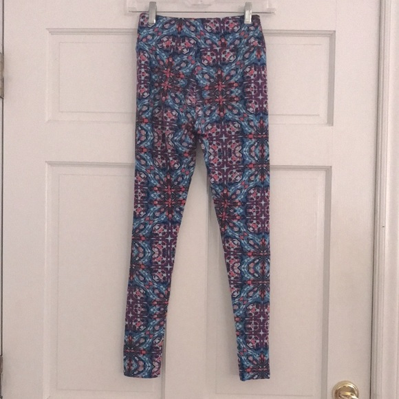 LulaRoe Colorful Abstract "Kaleidoscope" Print LEGGINGS *One Size* - Picture 5 of 8